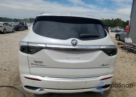 2022 Buick Enclave Avenir z USA, uszkodzony, nr VIN 5GAERDKW1NJ134314